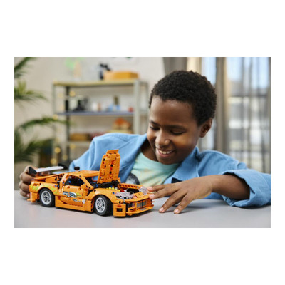 LEGO Technic 42204 Fast and Furious Toyota Supra