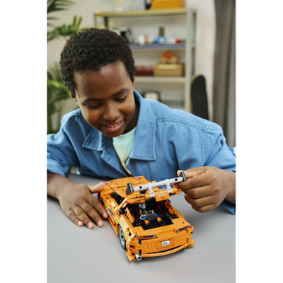 LEGO Technic 42204 Fast and Furious Toyota Supra