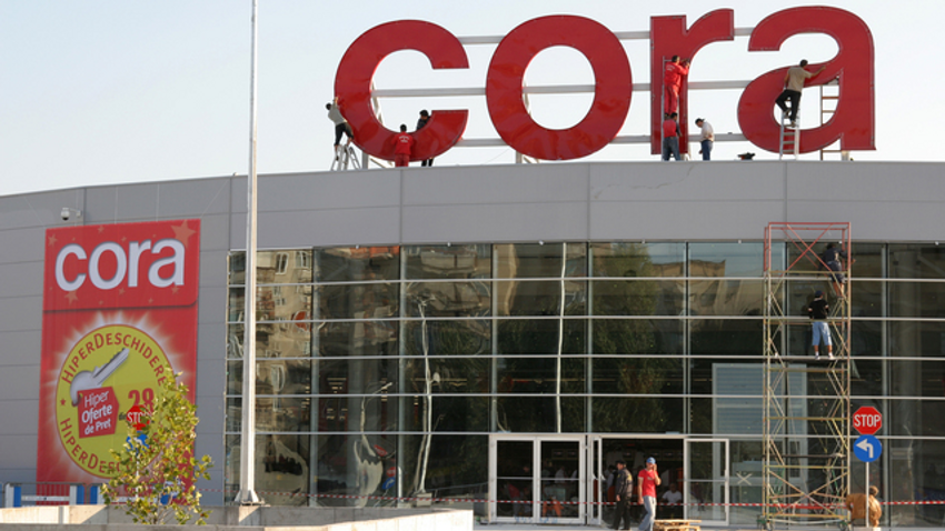 Despre Programul de Fidelitate Cora