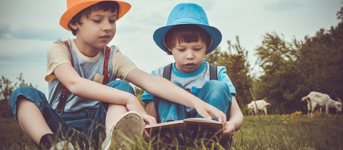 E-book na wakacjach - wybierz książkę i format.