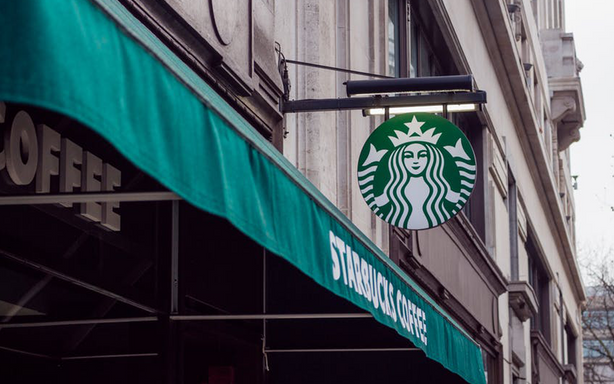 Starbucks termohrnek a hrnek: kde koupit a cena
