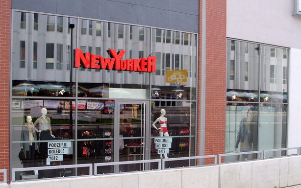Užijte si mladistvou módu v New Yorker!