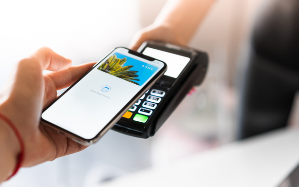 Jak platit mobilem u pokladny s Google Pay či Apple Pay