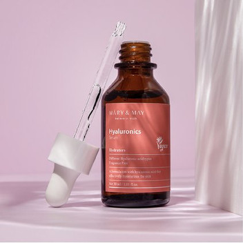 Hydratační sérum s kyselinou hyaluronovou, 30 ml od Mary & May za 249 Kč